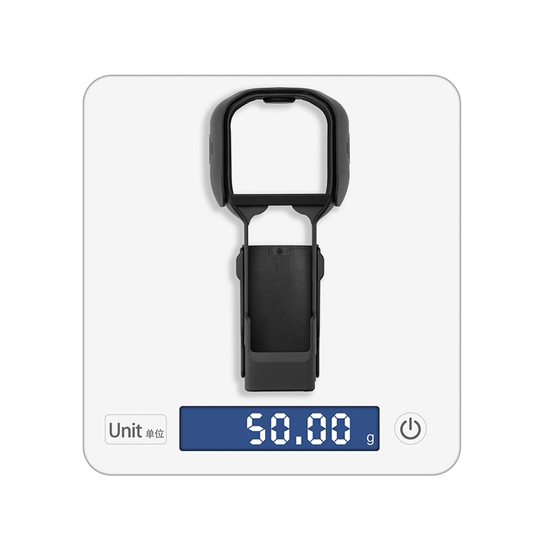 A digital scale displaying the ultra-lightweight 50g net weight of the STARTRC dynamic protective case, ensuring freedom of movement.